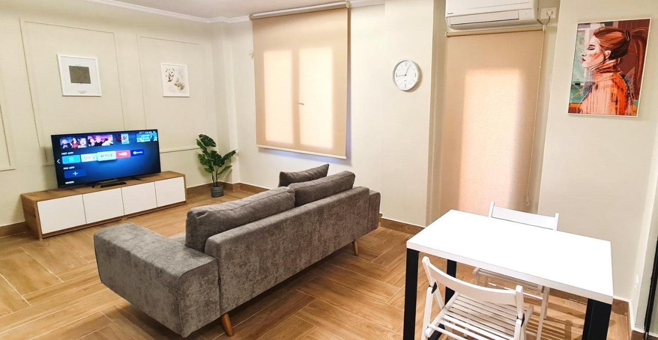 טיראנה 2V1 - Center Apartment 4 מראה חיצוני תמונה