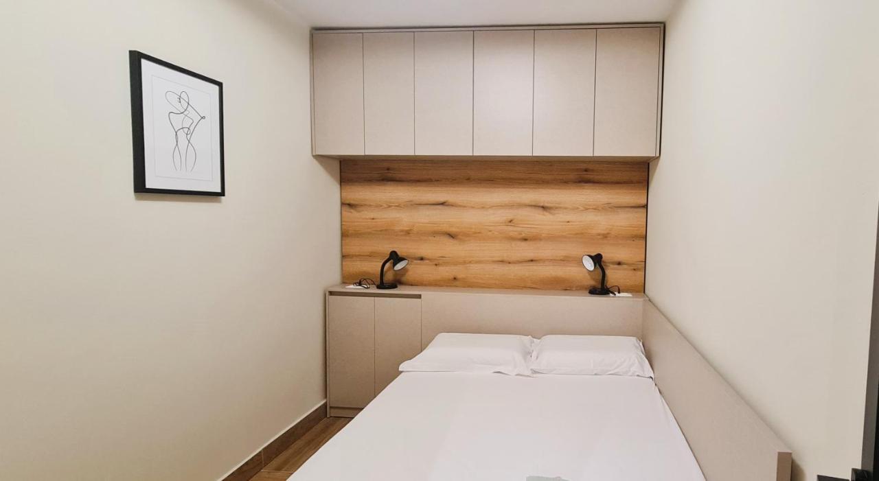 טיראנה 2V1 - Center Apartment 4 מראה חיצוני תמונה