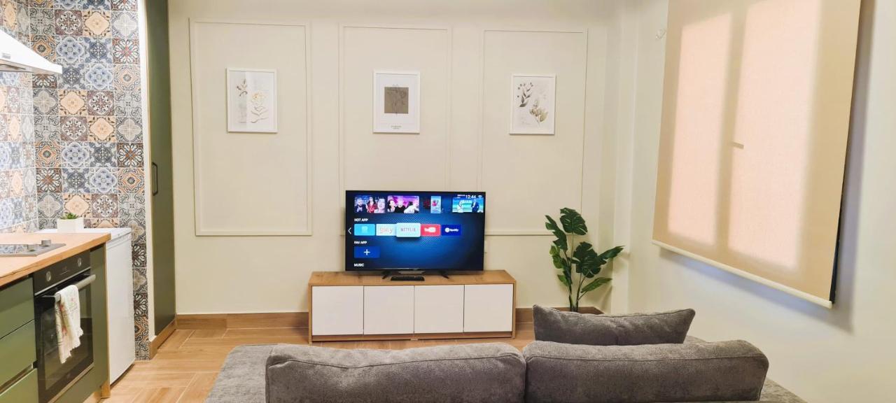 טיראנה 2V1 - Center Apartment 4 מראה חיצוני תמונה